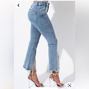 Women's Light Blue Cropped Jeans with Fringe Hem